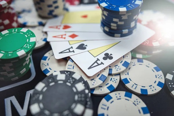Joker Gaming cluster pay slot